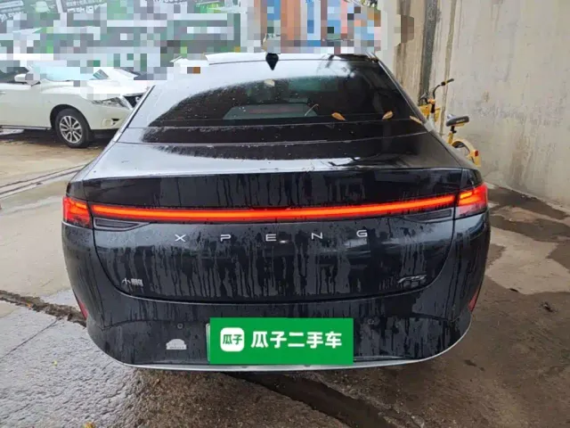Xpeng P5 — Фото автомобиля 5