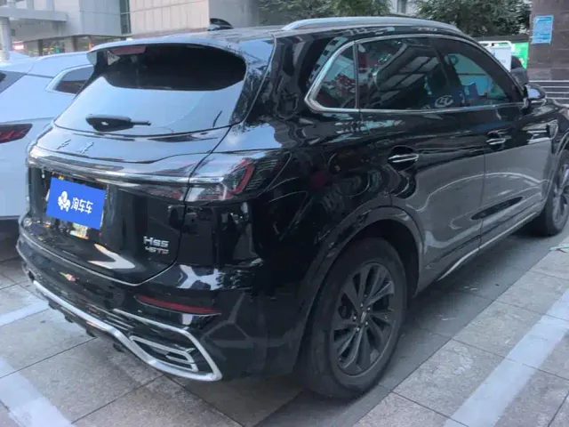 Hongqi HS5 — Фото автомобиля 3