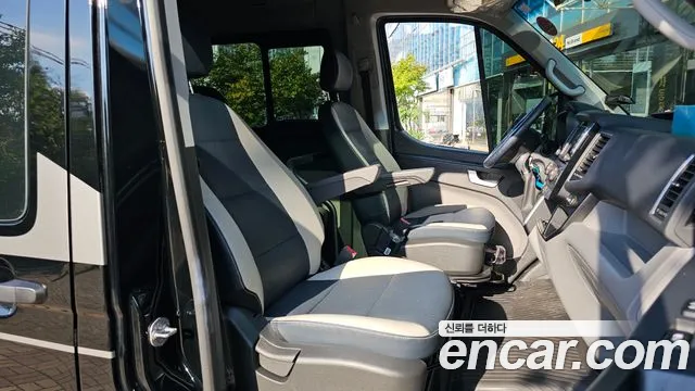 Hyundai Solati Solati 15 мест — Фото автомобиля 10