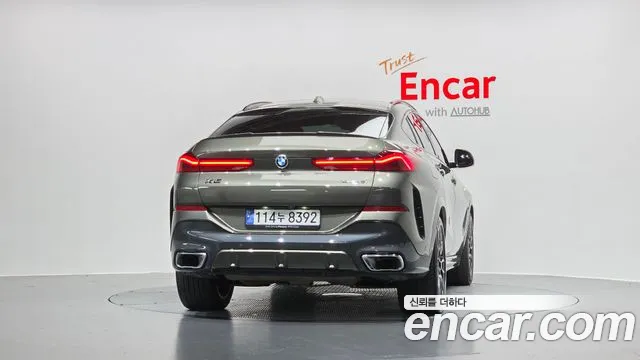 BMW X6 xDrive40i M Sport — Фото автомобиля 4