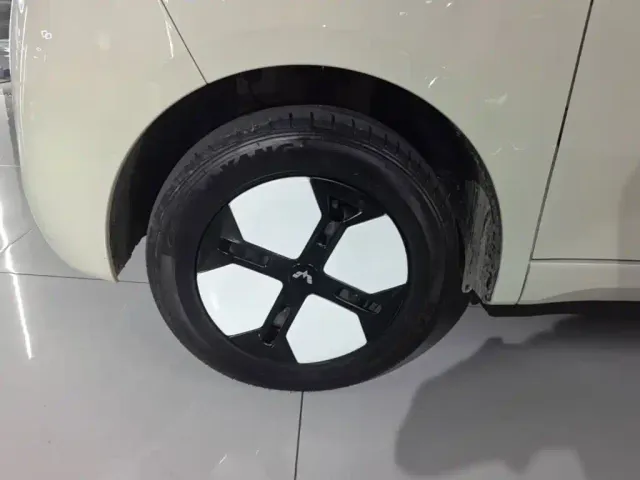 Wuling Hongguang Mini EV — Фото автомобиля 22