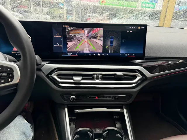BMW i3 — Фото автомобиля 7
