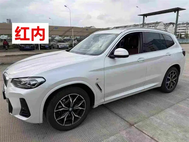 Фотография автомобиля — BMW X3