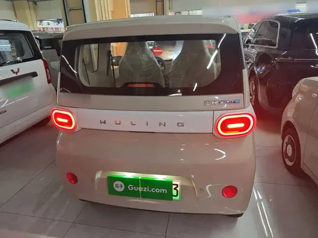 Wuling Hongguang Mini EV — Фото автомобиля 5