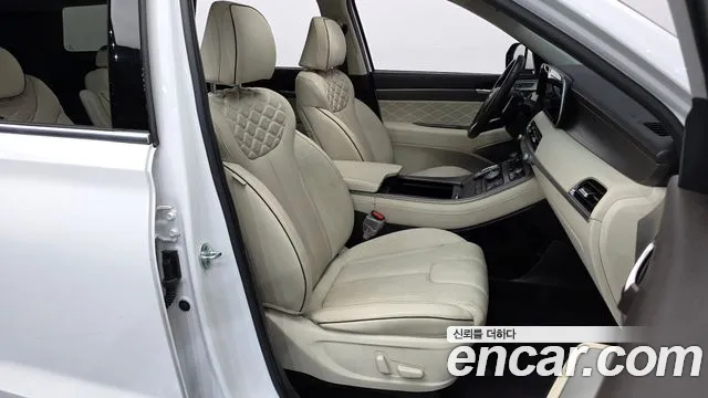 Hyundai Palisade Palisade Дизель 2.2 2WD — Фото автомобиля 10