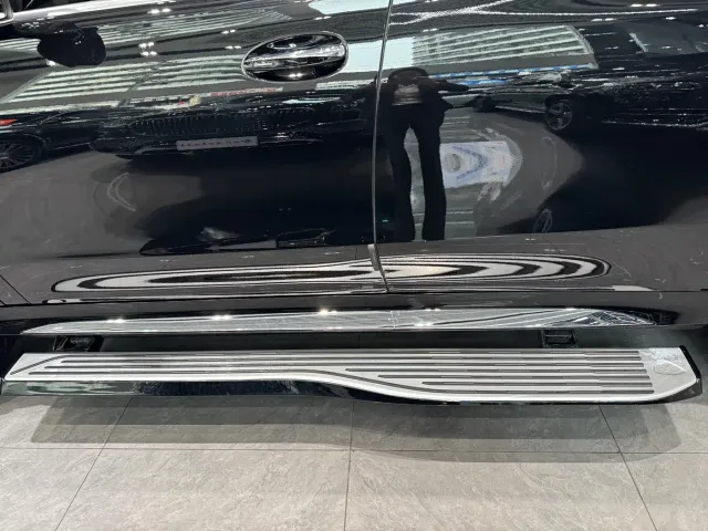 Mercedes-Benz GLS-Class — Фото автомобиля 25