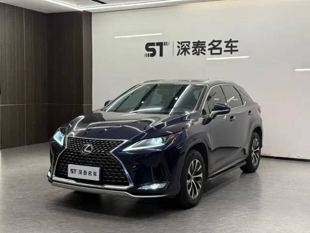 Фотография автомобиля — Lexus RX