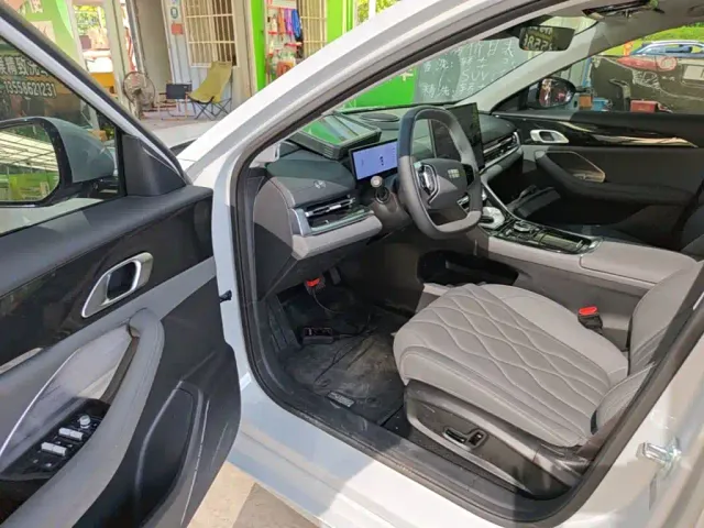 Geely Galaxy A7 — Фото автомобиля 11