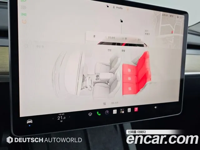 Tesla Model Y — Фото автомобиля 16