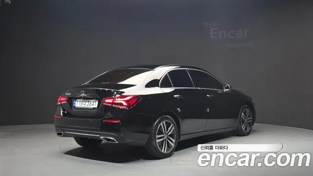 Mercedes-Benz A-Class W177 — Фото автомобиля 2
