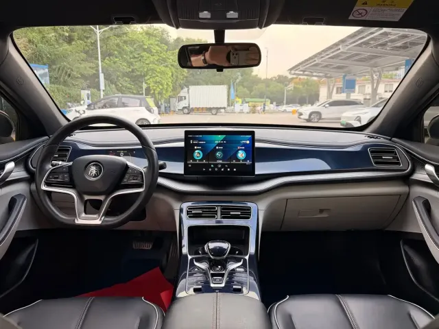 BYD Qin PLUS — Фото автомобиля 8