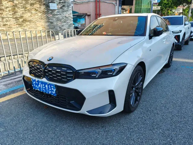 Фотография автомобиля — BMW 3 Series