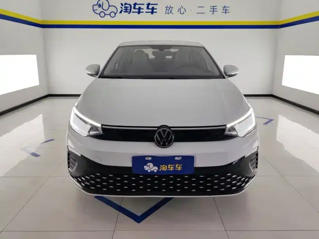 Volkswagen Lavida — Фото автомобиля 2