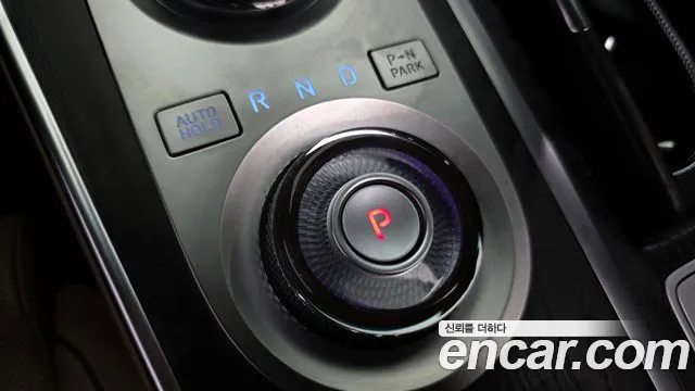 Genesis GV80 — Фото автомобиля 9