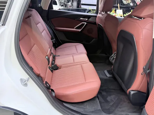 BMW X1 — Фото автомобиля 14