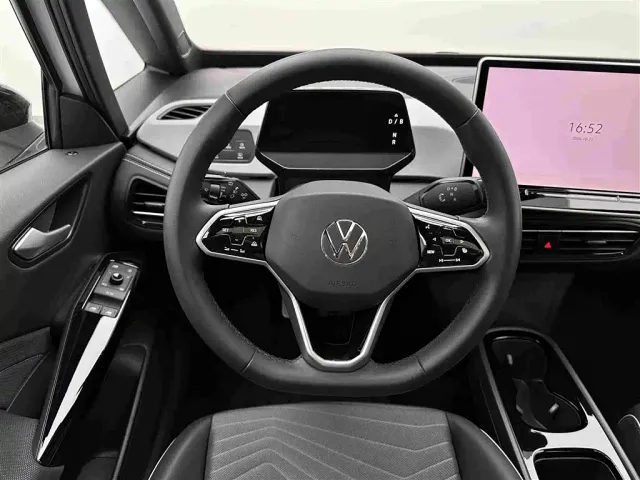 Volkswagen ID.3 — Фото автомобиля 9