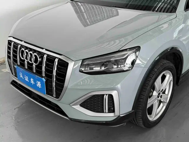 Audi Q2L — Фото автомобиля 6