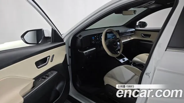 Hyundai Kona Kona (SX2) Бензин 1.6 турбо 2WD — Фото автомобиля 7