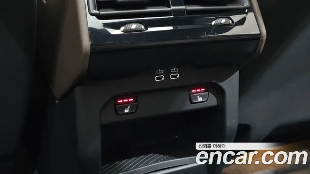 BMW 5-Series — Фото автомобиля 20