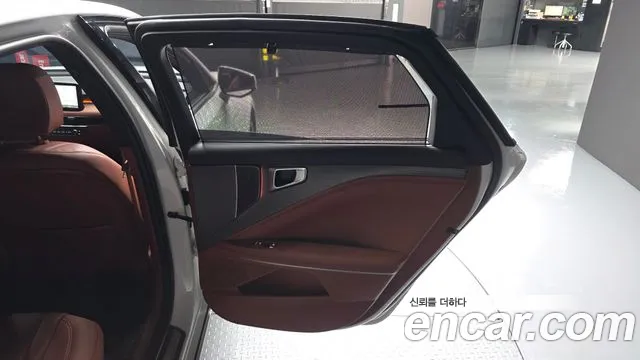 Kia K8 The New K8 2.5 Бензин 2WD — Фото автомобиля 24