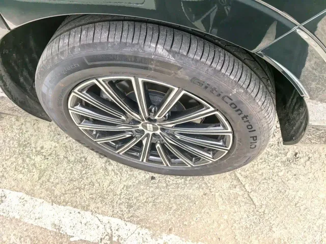 Geely Galaxy M9 — Фото автомобиля 17