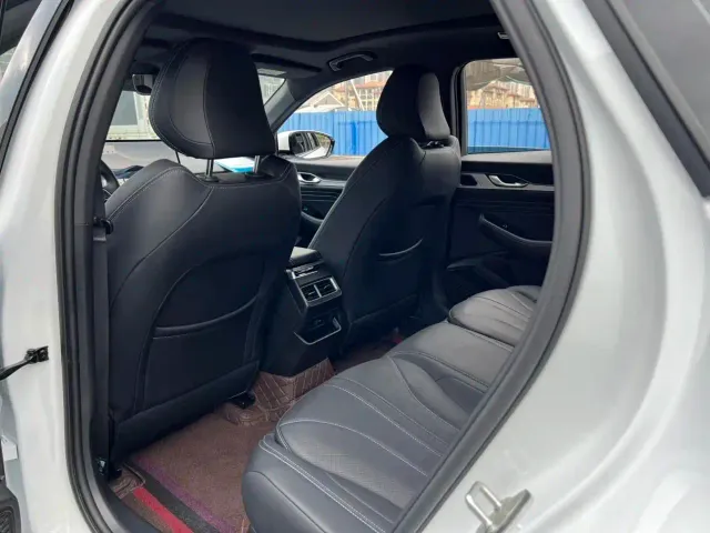 Geely Xingrui — Фото автомобиля 6