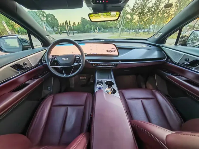 Cadillac XT5 — Фото автомобиля 18