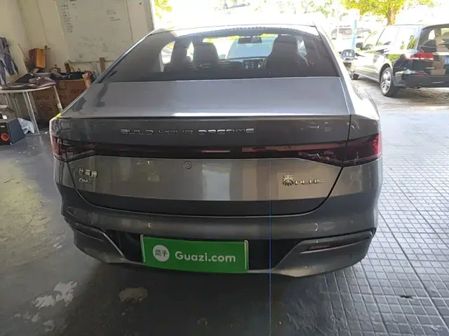 BYD Qin PLUS — Фото автомобиля 5