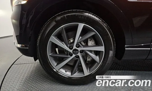 Genesis GV80 — Фото автомобиля 5
