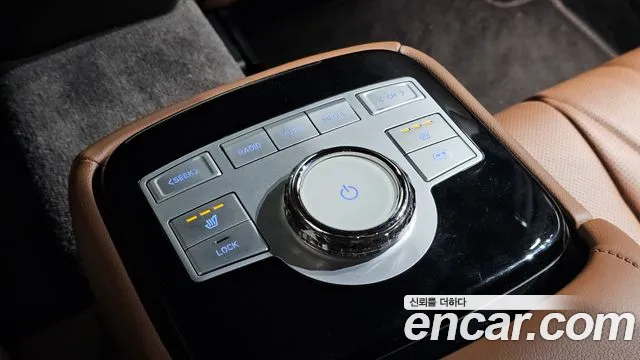 Genesis G80 RG3 — Фото автомобиля 30