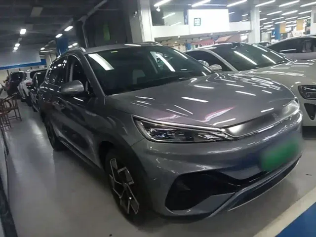 BYD Yuan PLUS — Фото автомобиля 3