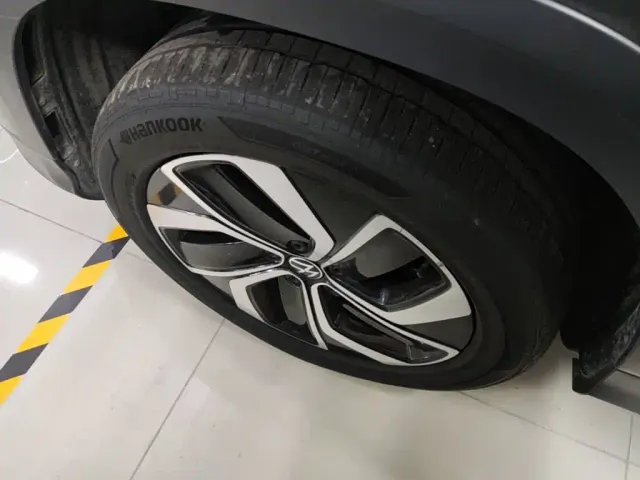 Volkswagen Tharu — Фото автомобиля 22