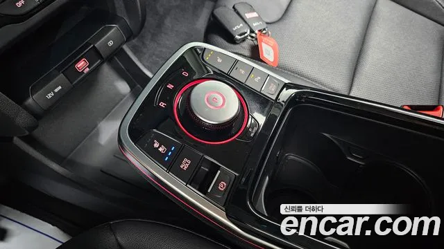 Kia Niro Niro Plus Air — Фото автомобиля 9