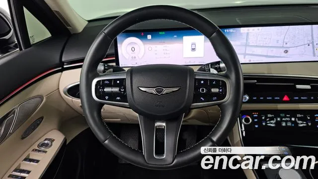 Genesis GV70 — Фото автомобиля 13
