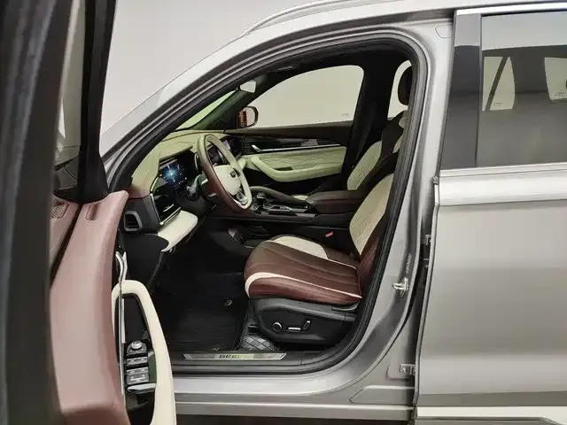 Geely Xingyue L — Фото автомобиля 7