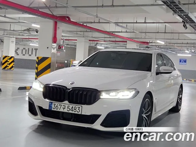 BMW 5 Series G30 — Фото автомобиля 3