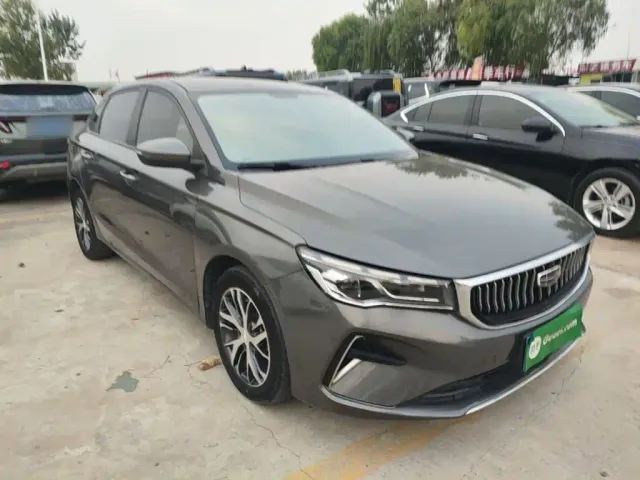 Geely Emgrand — Фото автомобиля 3