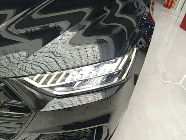 Audi A7L — Фото автомобиля 23