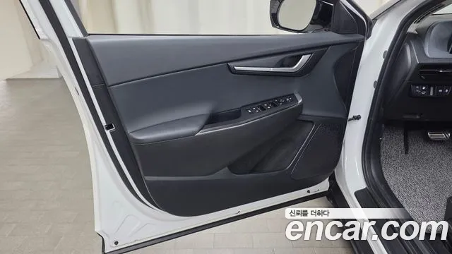 Kia EV6 — Фото автомобиля 13