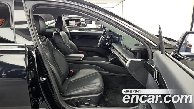 Hyundai Grandeur Grandeur (GN7) 3.5 Бензин 2WD — Фото автомобиля 10