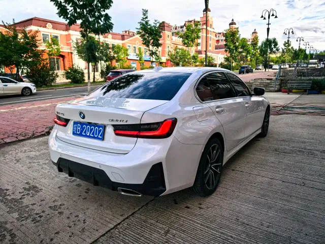 BMW 3 Series — Фото автомобиля 7