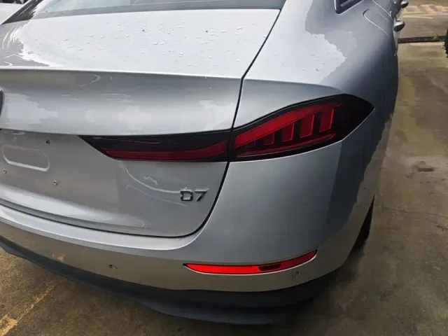 Roewe D7 — Фото автомобиля 7