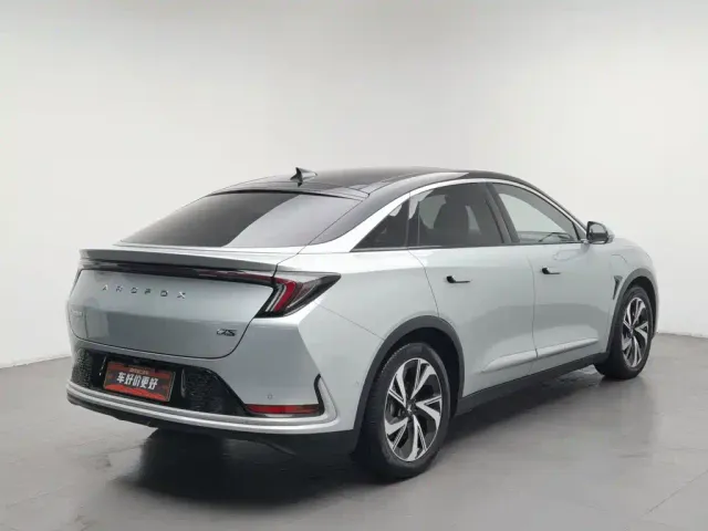 ARCFOX Arcfox Alpha S 2021 708S+ 160kW — Фото автомобиля 2