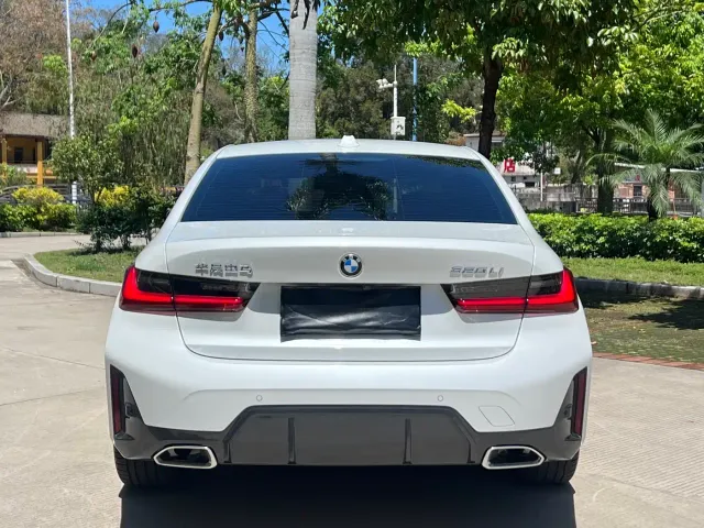BMW 3 Series — Фото автомобиля 11