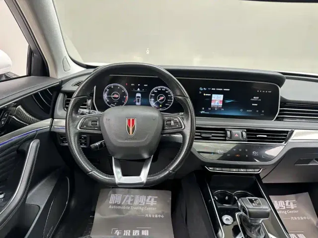 Hongqi HS5 — Фото автомобиля 9