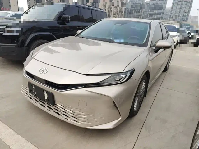 Фотография автомобиля — Toyota Camry