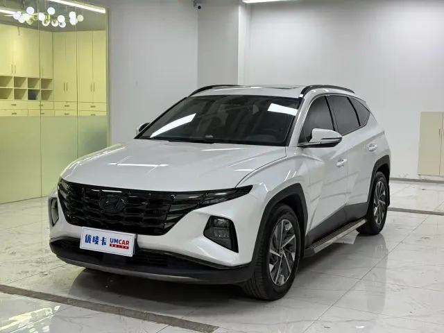 Фотография автомобиля — Hyundai Tucson