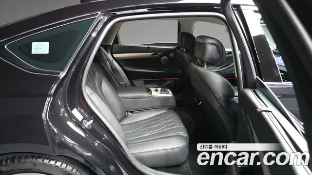 Genesis G80 Бензин 2.5 турбо AWD — Фото автомобиля 11