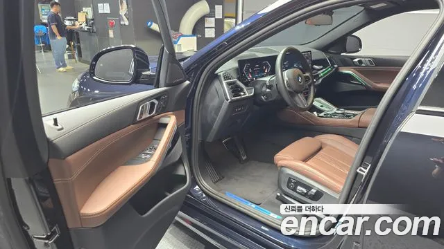 BMW X6 xDrive40i M Sport — Фото автомобиля 10