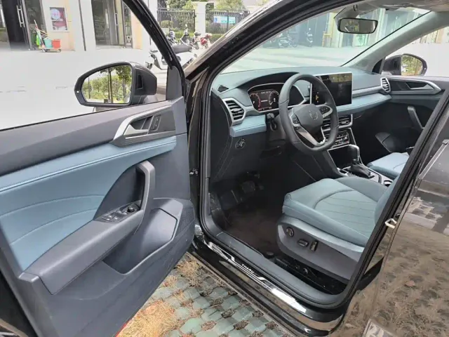 Volkswagen Tharu — Фото автомобиля 12